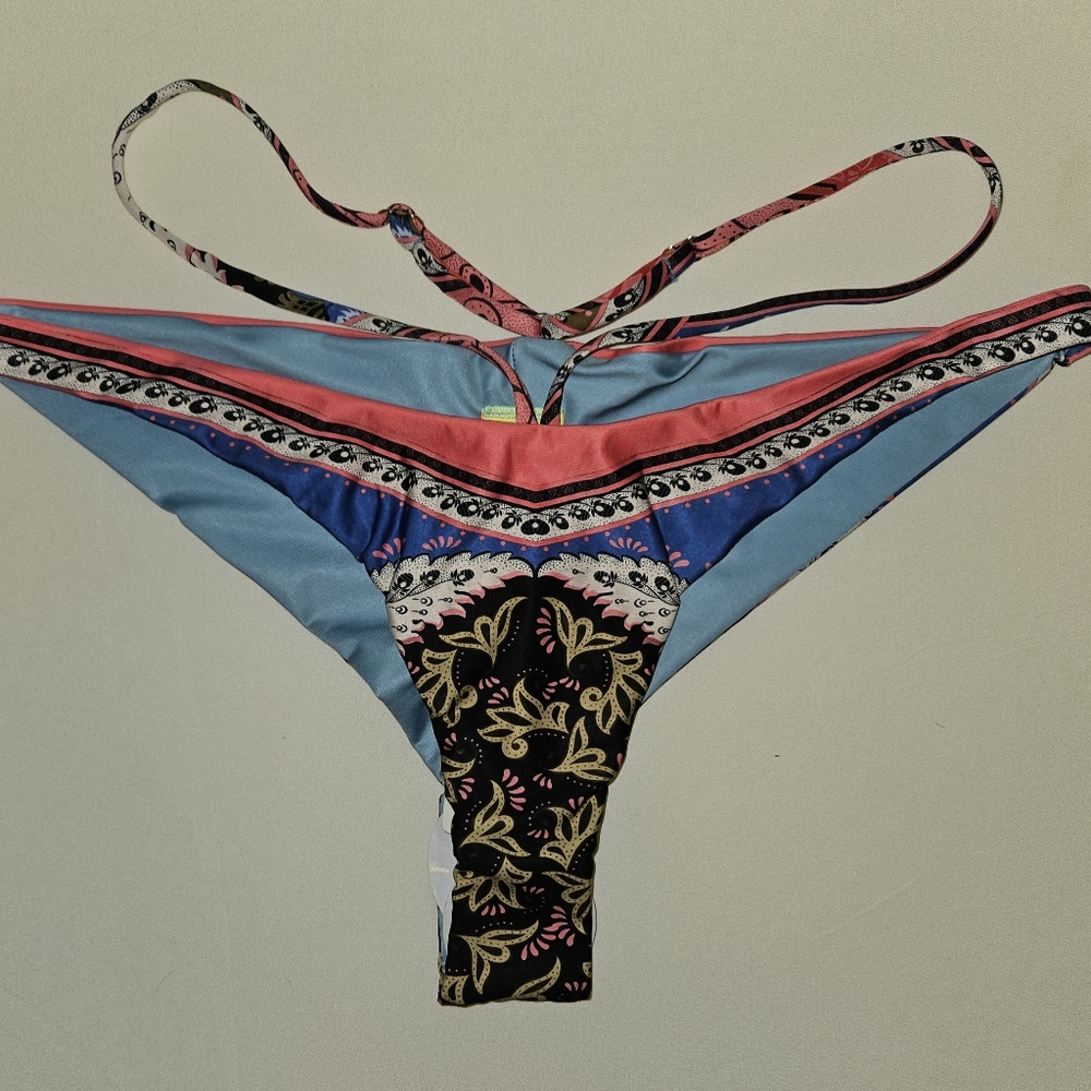 Agua Bendita Halle-Beryl Bikini Bottom